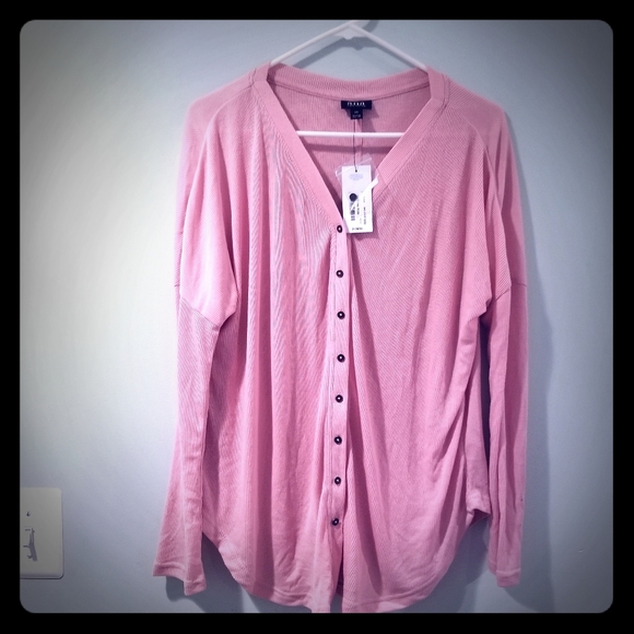 a.n.a Tops - A.N.A A New Approach XS Top/Blouse
